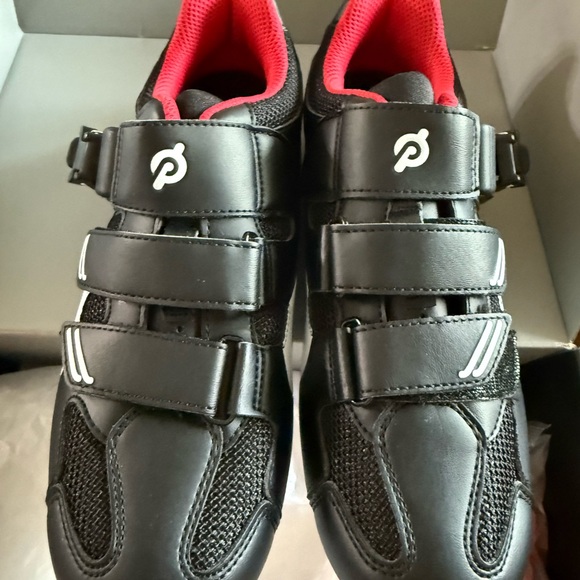 Peloton Black and Red Cycling Women Shoes - Picture 1 of 11